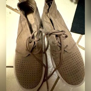 Merrel Chelsea boots